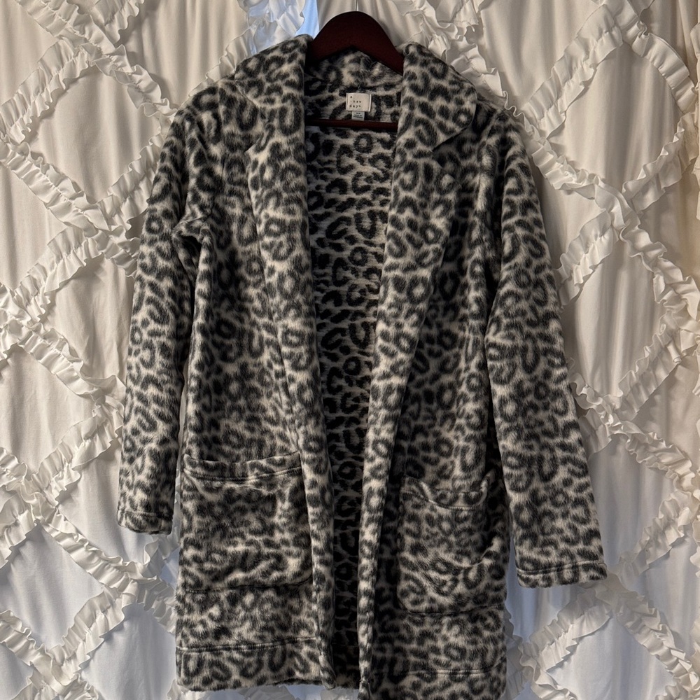 a new day Gray and White Leopard Print Fuzzy Coatigan